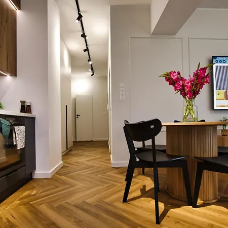 Apartment Indigo 11 By Housine Zator